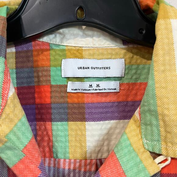 UO Madras Grid Plaid Seersucker Button-Down Shirt Size M - Picture 4 of 12